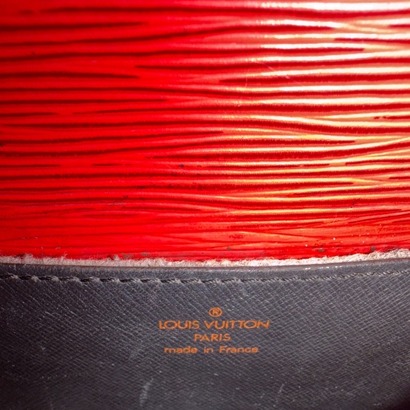 Vintage Louis Vuitton Epi Mini Saint Cloud Castilian Red PM - Picture 12 of 15
